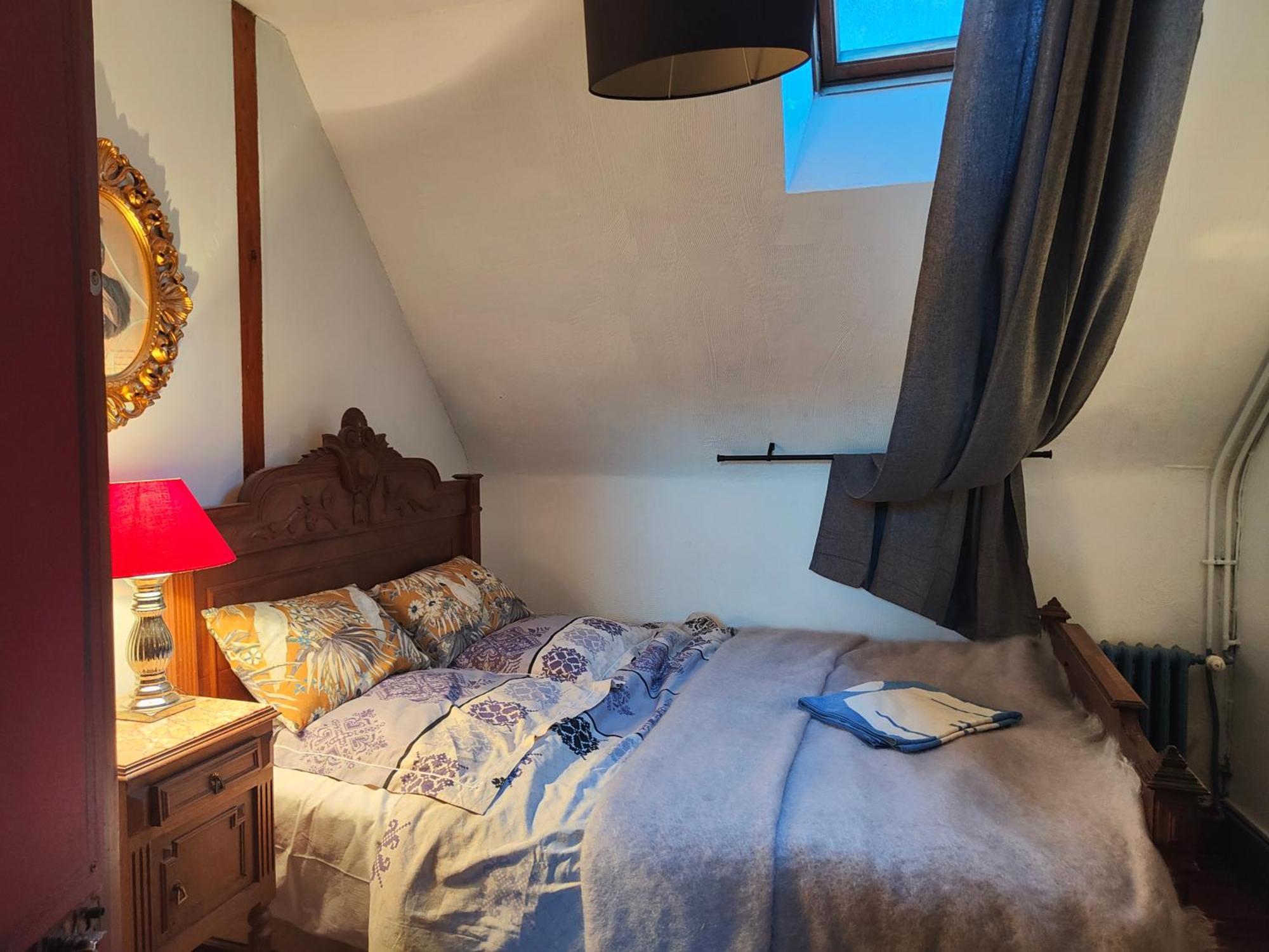 Bed and Breakfast La Taniere Des Tanneries Tonnerre Exterior foto